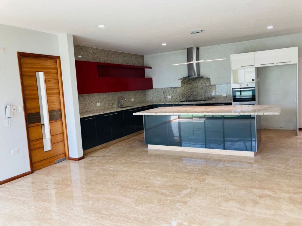 Casa en venta. Lomas de Angelopolis 1 con 5 recámaras! — foto 6