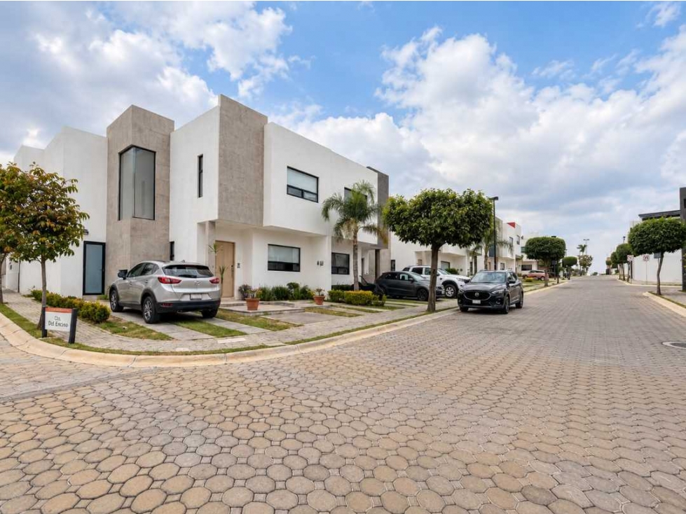 CASA EN VENTA LOMAS DE ANGELOPOLIS CLUSTER AGUASCALIENTES - 1