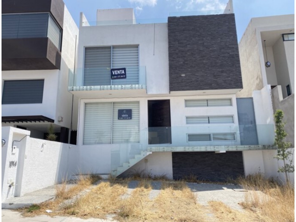 Casa en Venta Lomas de Juriquilla: Excelente Oportunidad en Querétaro