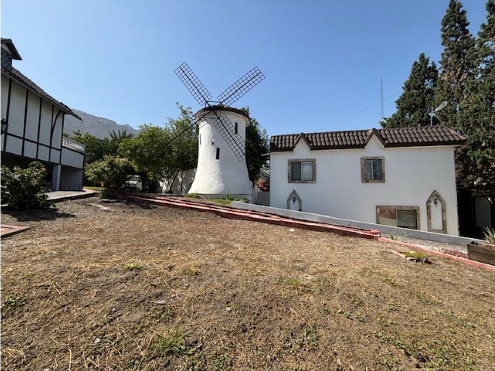 Casa en Venta Lomas Del Valle en San Pedro Garza Garcia - 2