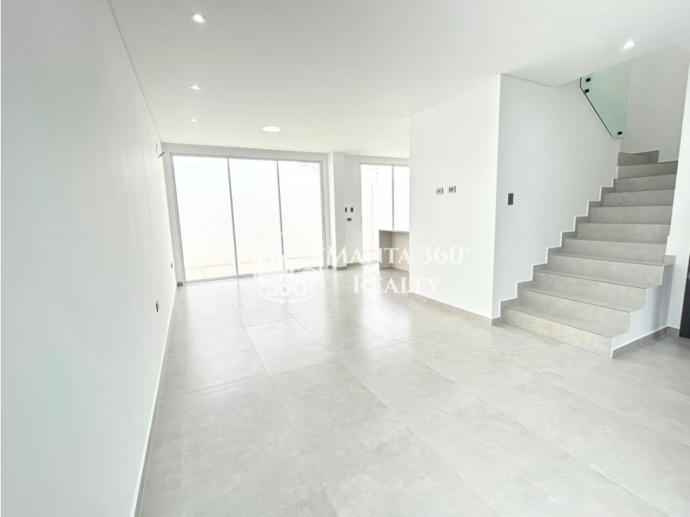 Casa en venta Manta Azul, sur de Manta — foto 2