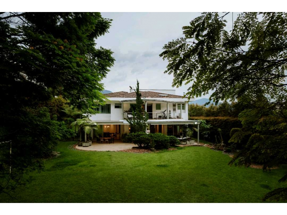 CASA EN VENTA MEDELLÍN EL POBLADO LOS BALSOS