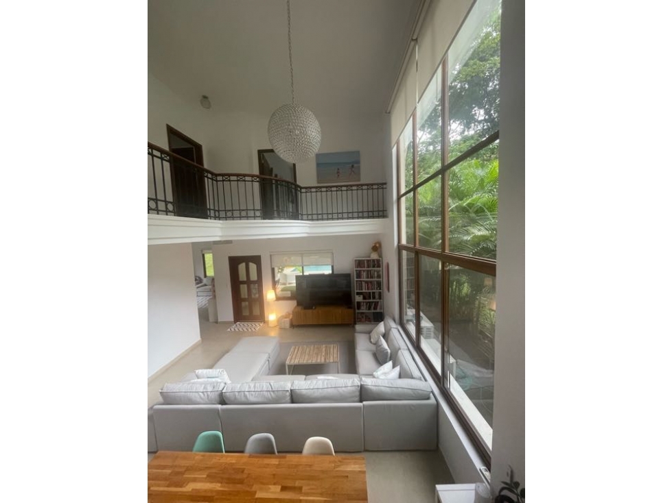 Venta de casa en Clayton - Sendero de camino de cruces — foto 6