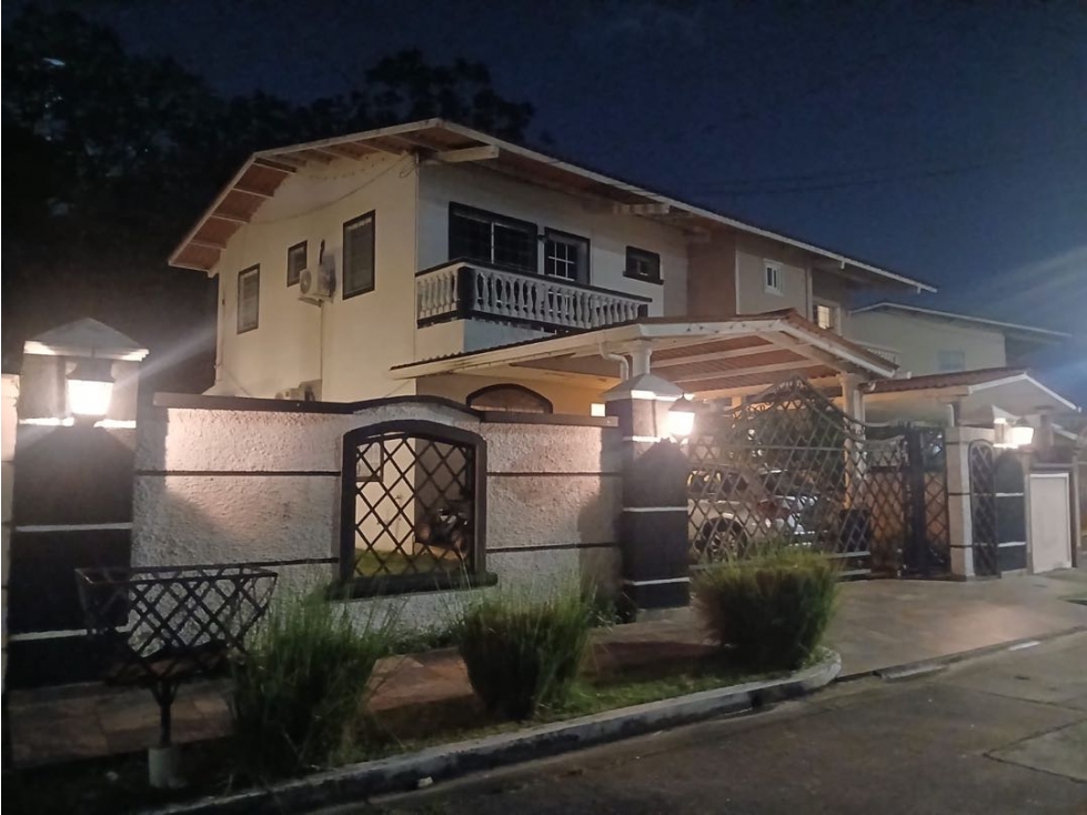 CASA EN VENTA O ALQUILER EN VILLA LUCRE — foto 3