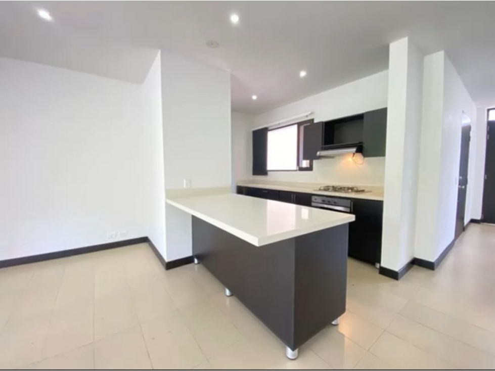 Casa en venta o arriendo en el retiro — foto 4