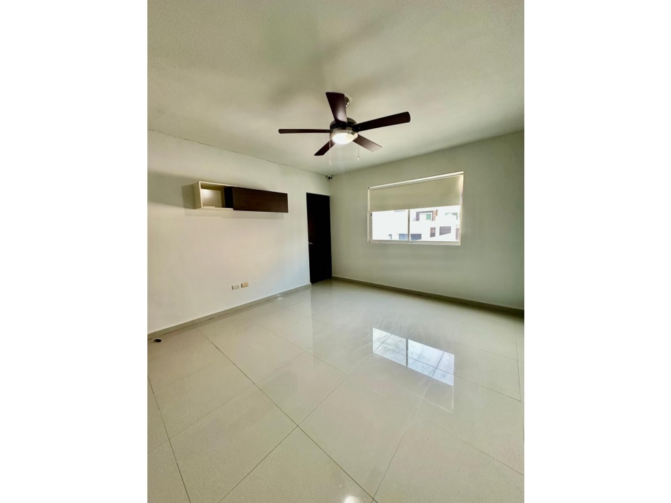 CASA EN VENTA O RENTA EN CUMBRES ELITE PRIVADA LAS AVES, MONTERREY NL — foto 3