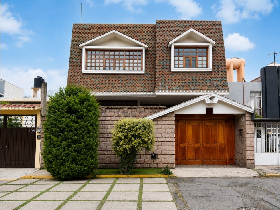 Casa en Venta o Renta en Privada en Toluca | 404 m² - 1