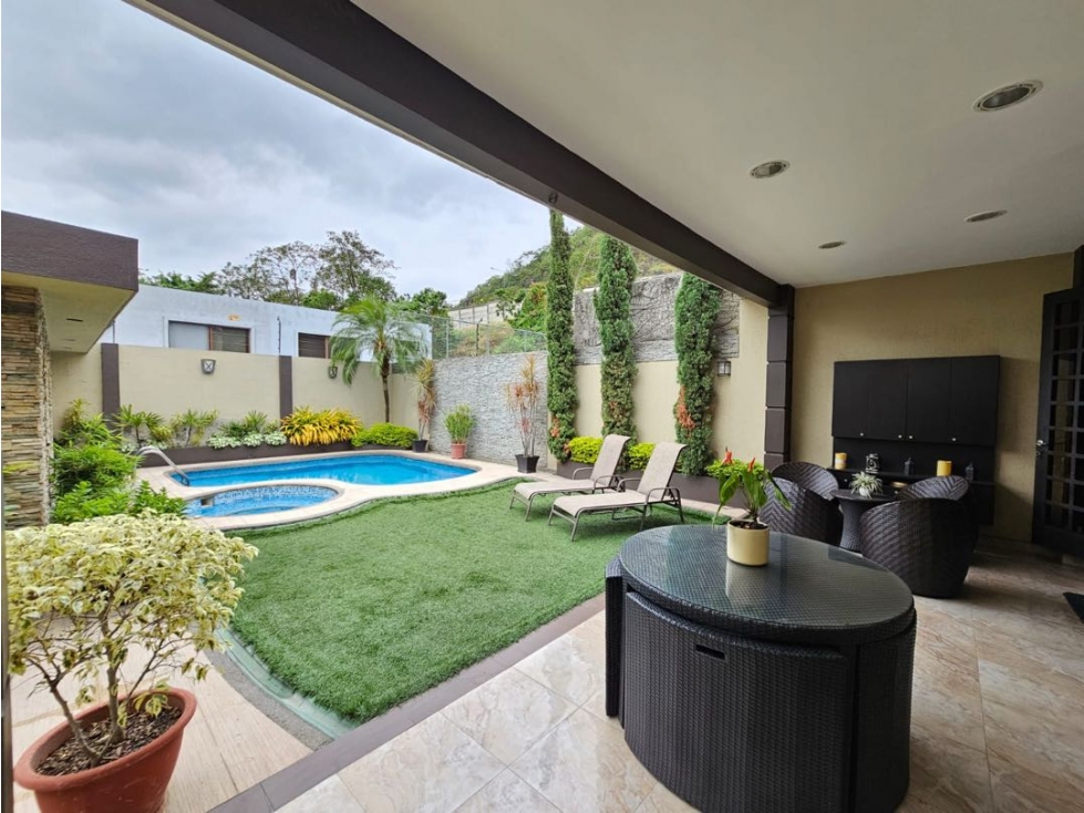 Casa en venta - Olivos 2