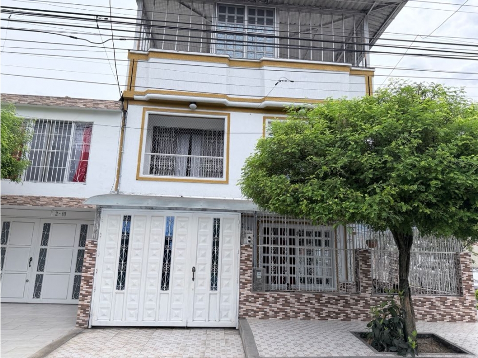CASA DE TRES PISOS EN VENTA PALMIRA SANTA MARÍA DEL PALMAR — foto 2