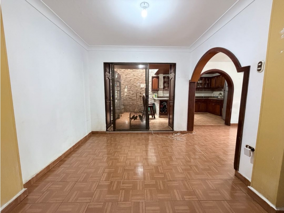 CASA DE TRES PISOS EN VENTA PALMIRA SANTA MARÍA DEL PALMAR — foto 5
