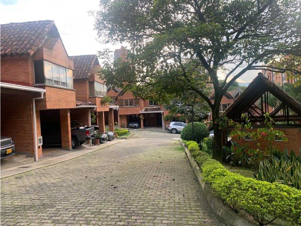 Casa En Venta Poblado Sector El Campestre