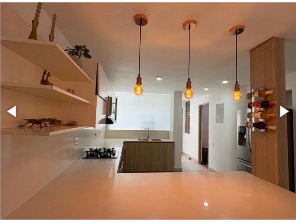 CASA EN VENTA. POBLADO. LOMA BALSOS — foto 3