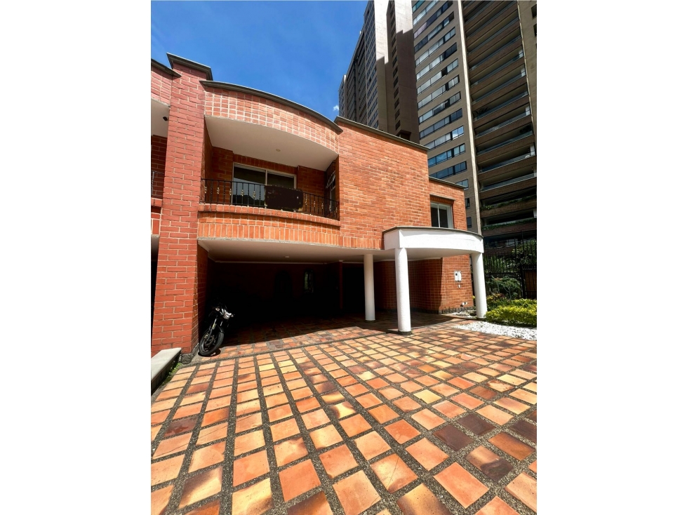 Casa en venta Poblado-La Calera