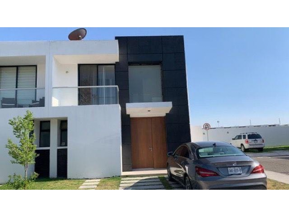 CASA EN VENTA PONTEVEDRA III