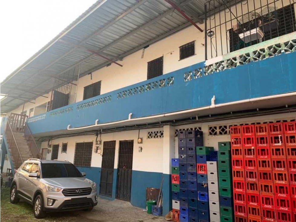 CASA EN VENTA REMODELADA EN RIO ABAJO - 2