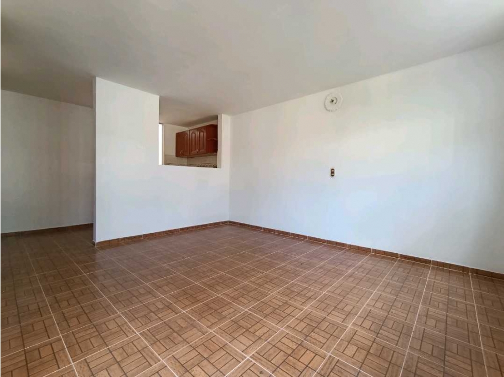 CASA DE DOS NIVELES EN VENTA, SAN ANTONIO DE PRADO P1