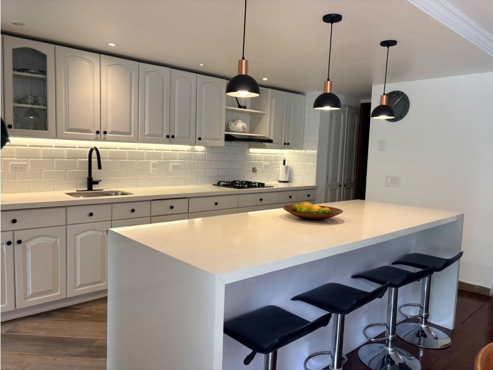 Casa en Venta Poblado-San Lucas — foto 3