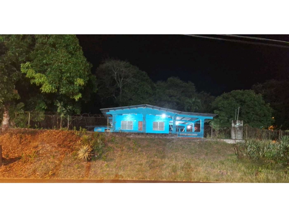CASA EN VENTA SANTA ROSA CHEPO - 2