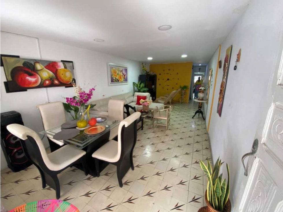 CASA EN VENTA SECTOR BUENA ESPERANZA