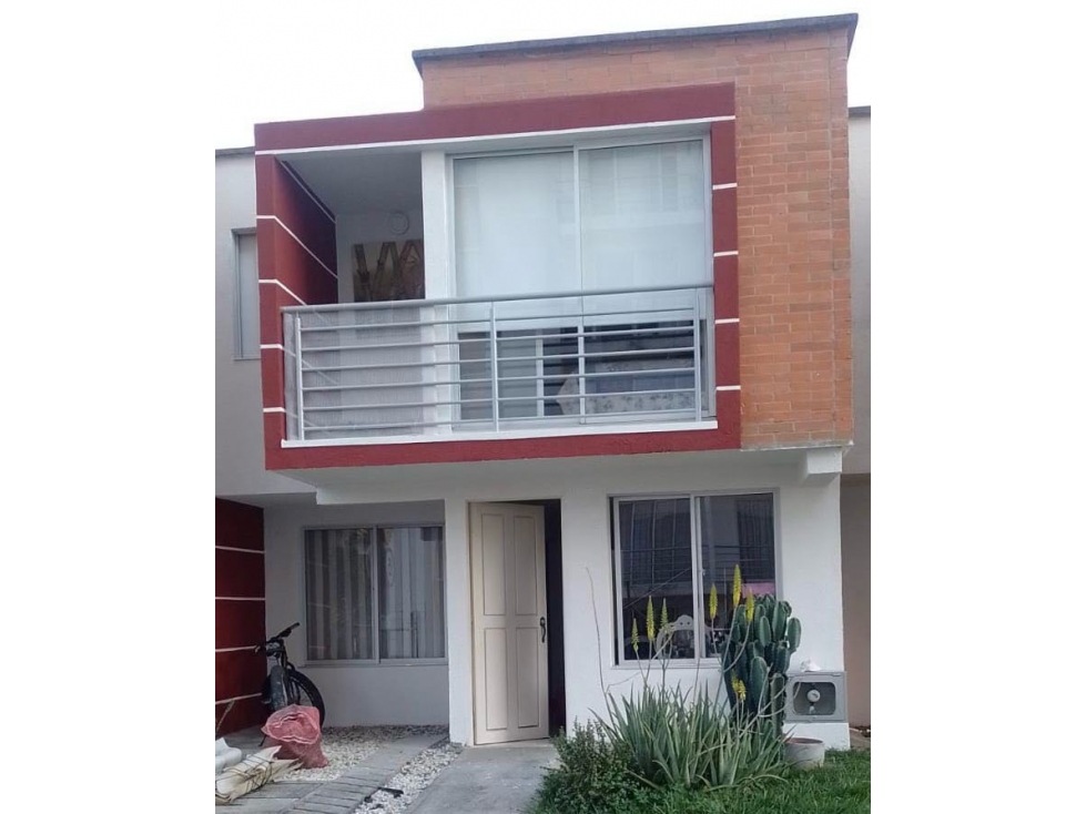 Casa en venta sector Galicia.