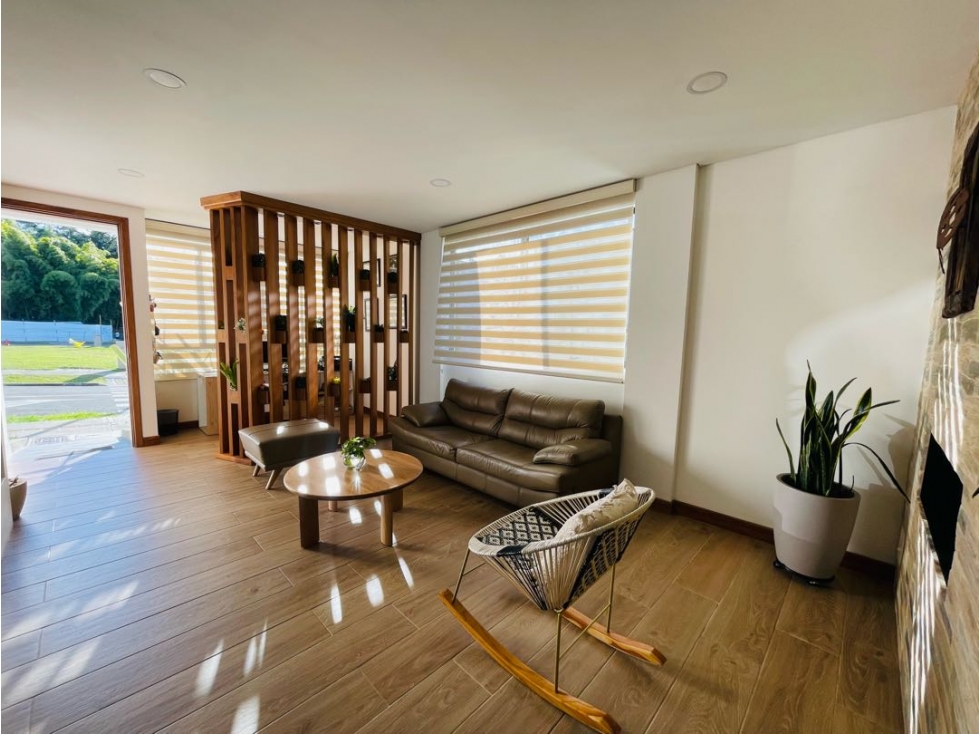 Casa en venta sector Gualanday Empanadas Caucanas