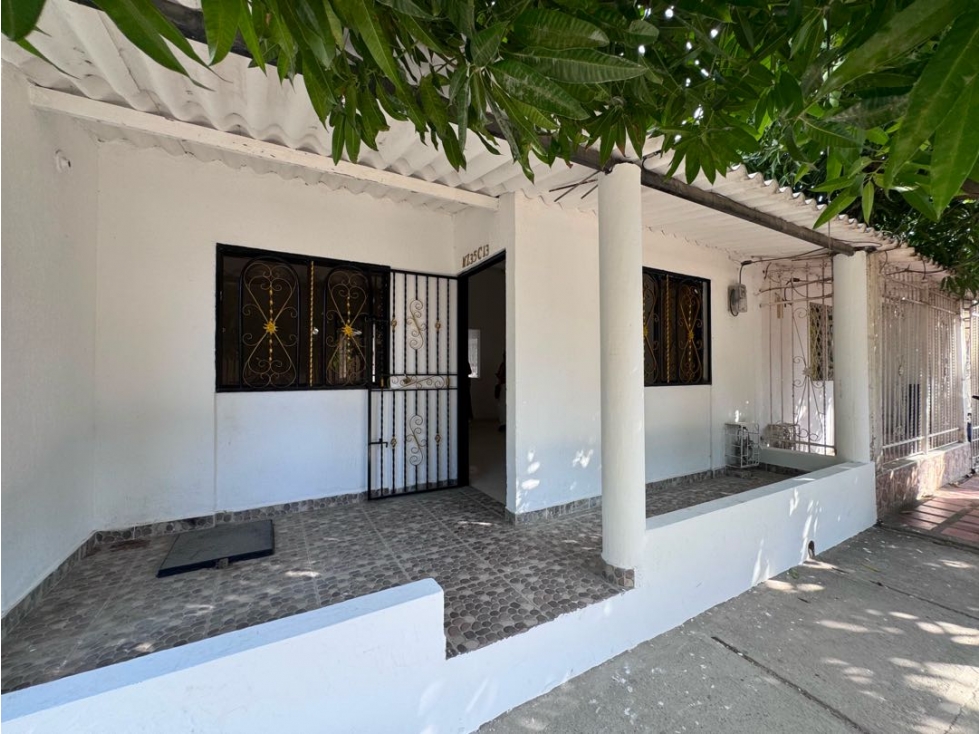 CASA EN VENTA SECTOR LIBANO 2000