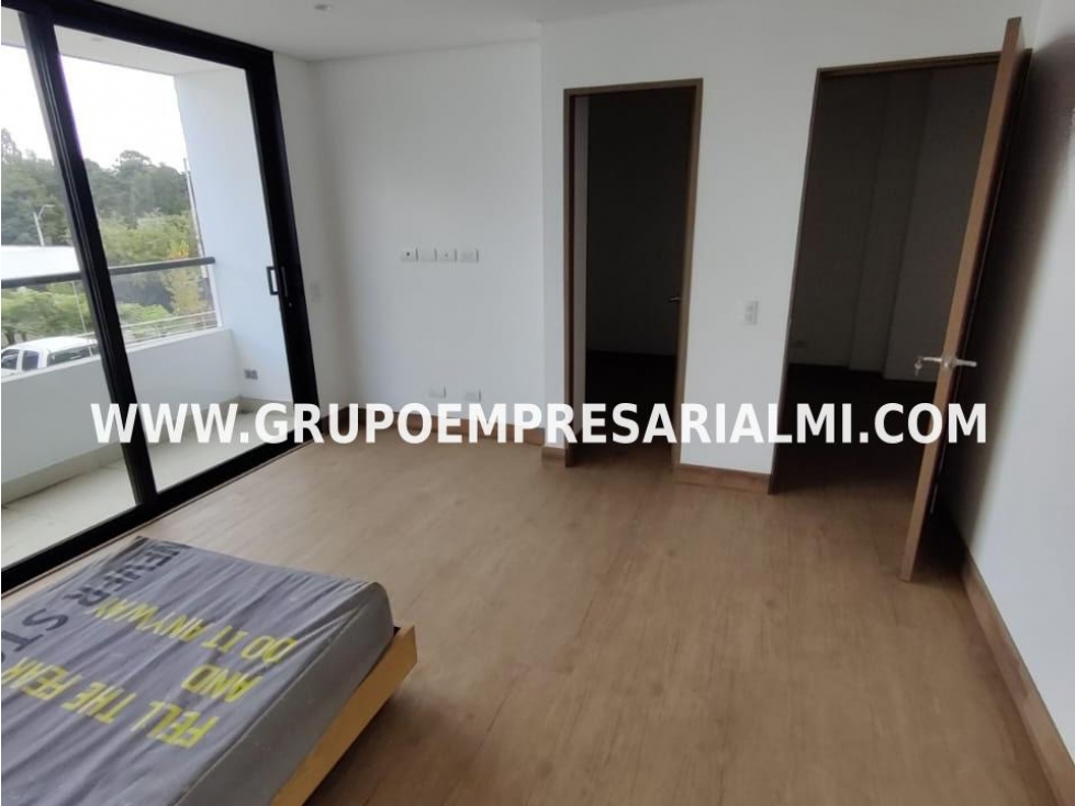 CASA EN VENTA - SECTOR LLANOGRANDE COD: 27343 - 5