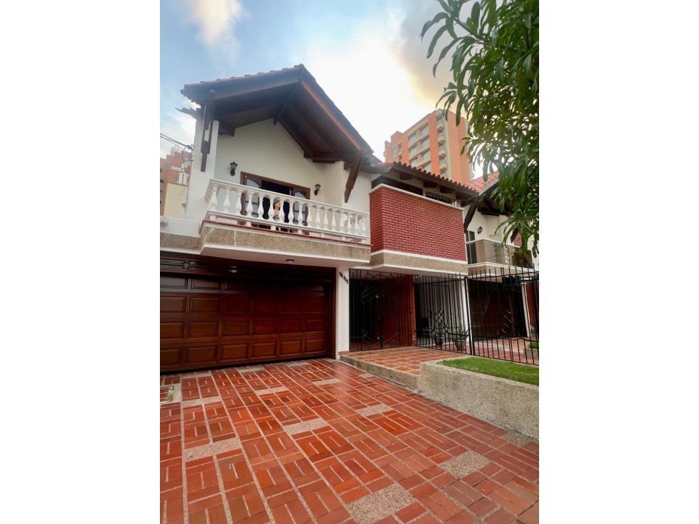Casa en venta. Sector Riomar