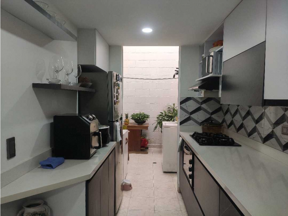 CASA EN VENTA SECTOR ROBLEDO, MEDELLIN - 2