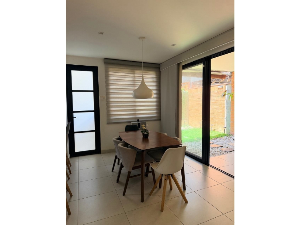 CASA EN VENTA SIN VECINOS, SECTOR CERRITOS — foto 4