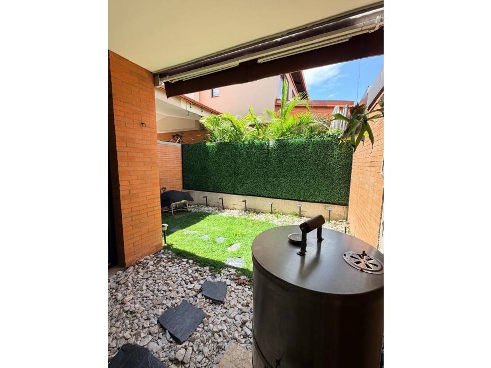 CASA EN VENTA SIN VECINOS, SECTOR CERRITOS — foto 5