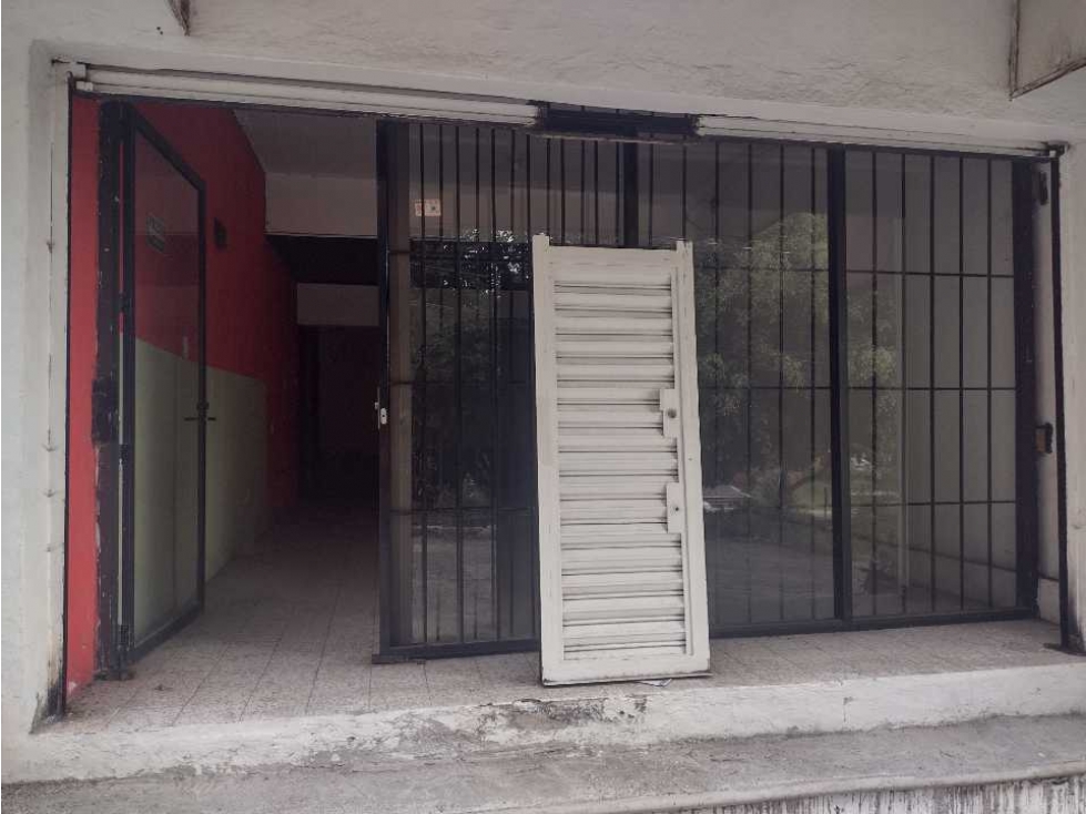 VENTA DE CASA TIPO DE SUELO MIXTO PARA REMODELAR — foto 4