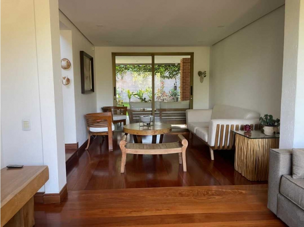 CASA EN VENTA TV. SUPERIOR — foto 4