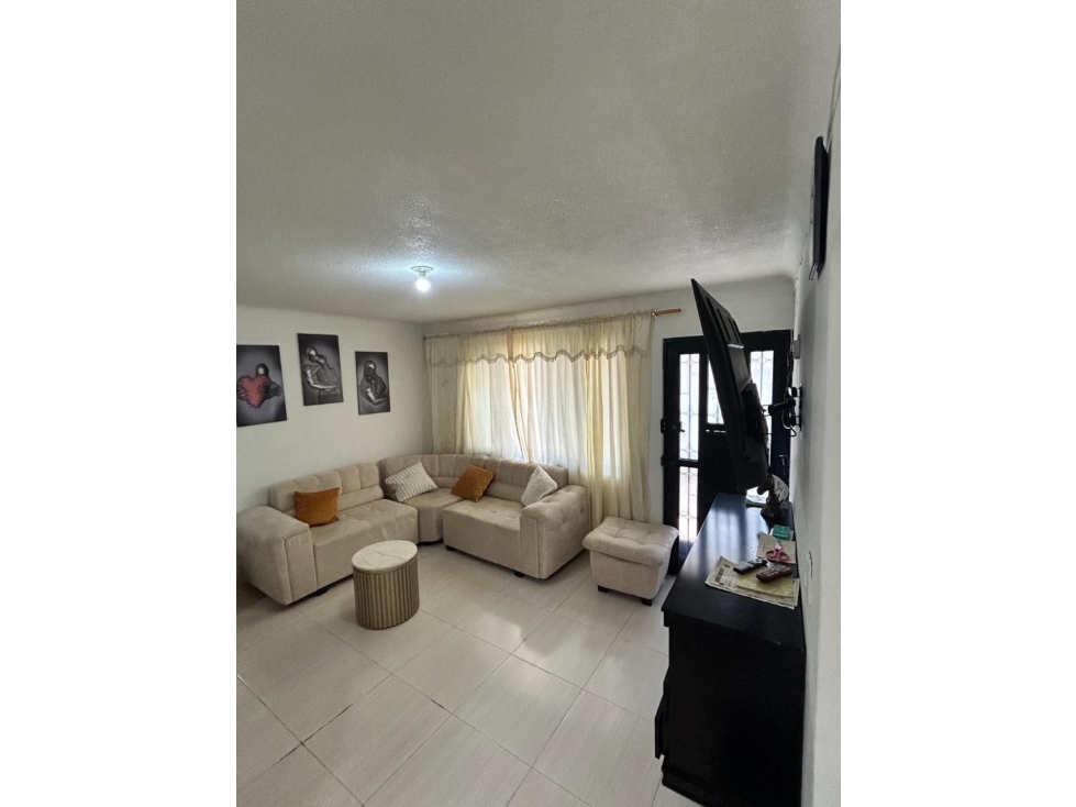 CASA EN VENTA UBICADA EN EL BARRIO BIZERTA PALMIRA VALLE — foto 3