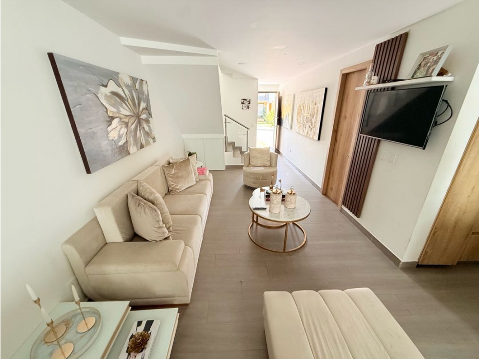 OPORTUNIDAD CASA EN UNIDAD CERRADA — foto 3