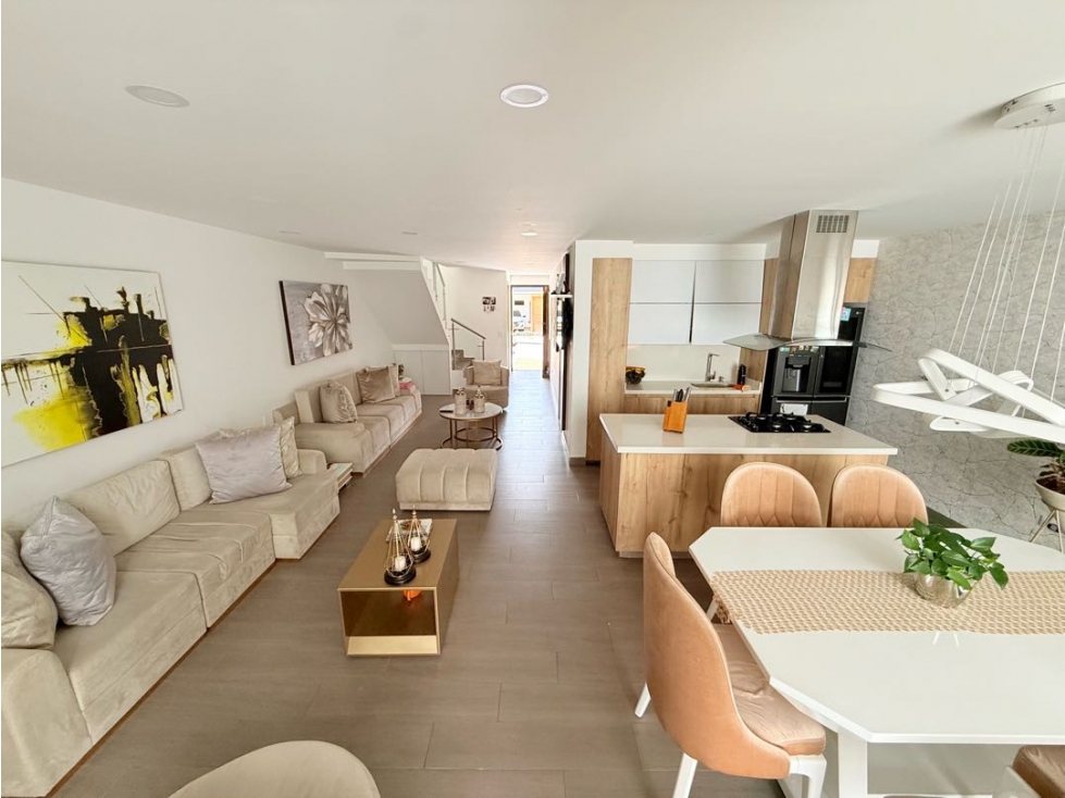 OPORTUNIDAD CASA EN UNIDAD CERRADA — foto 4
