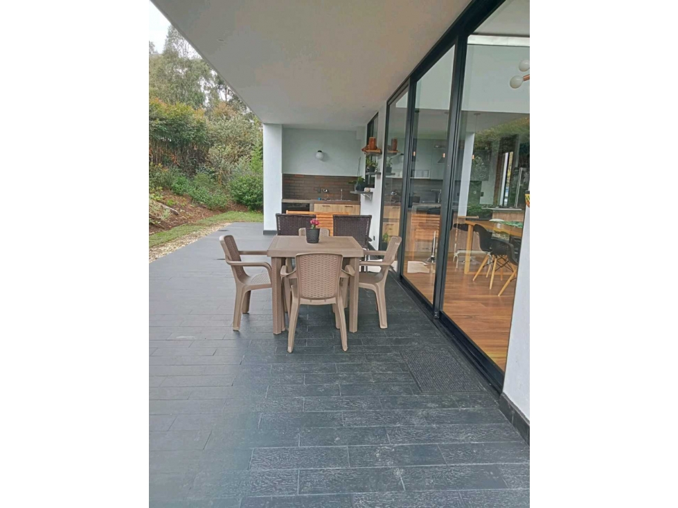 Casa en venta vía la Ceja sector Yarumo — foto 2