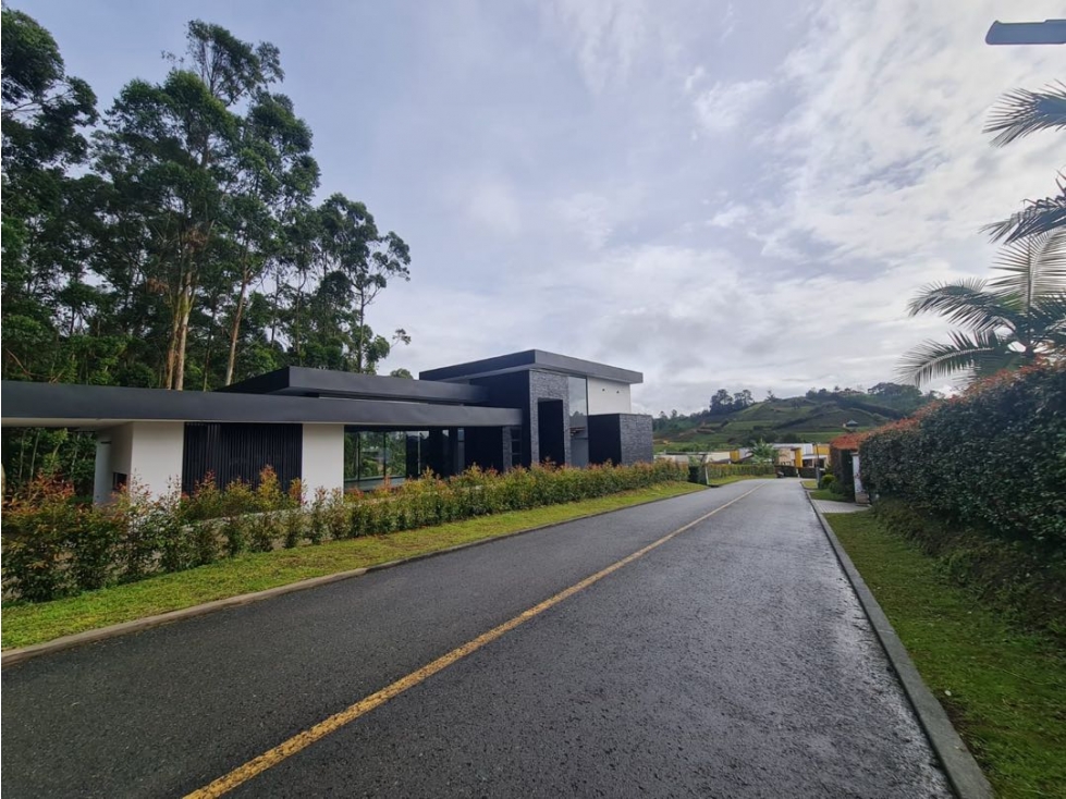 Casa en venta vía san Antonio,la ceja