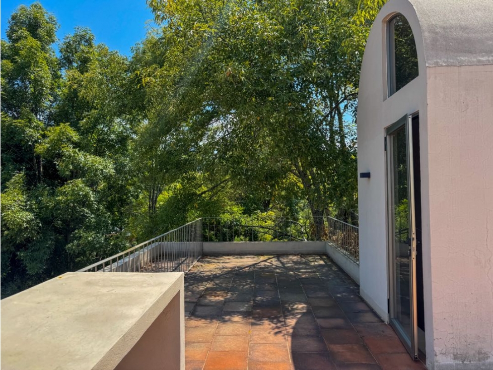 CASA EN VENTA || VALLE DE BRAVO || CENTRO