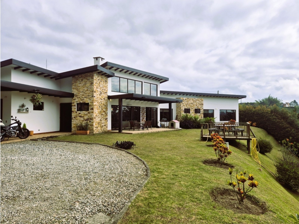 Casa en Venta Rionegro sector UCO