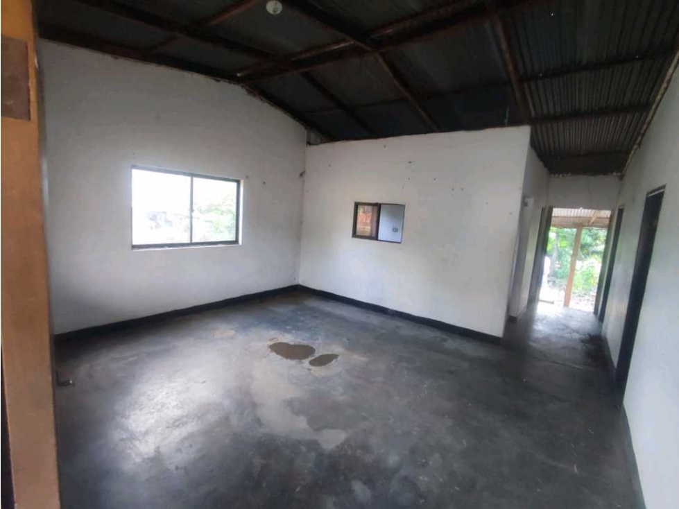 Casa en venta via a Planeta rica