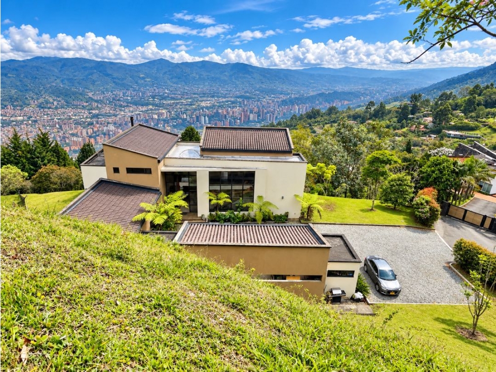 CASA EN VENTA VIA LAS PALMAS CON 5.900 m² CUADRADOS DE LOTE Y VISTA — foto 4