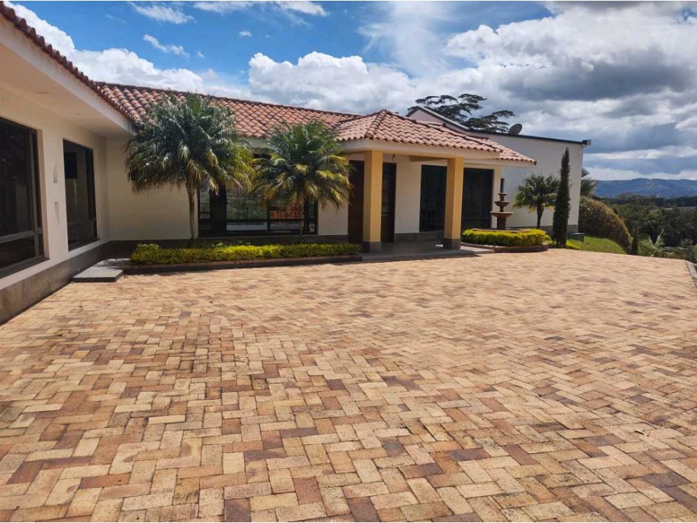 Casa en venta via san antonio la ceja