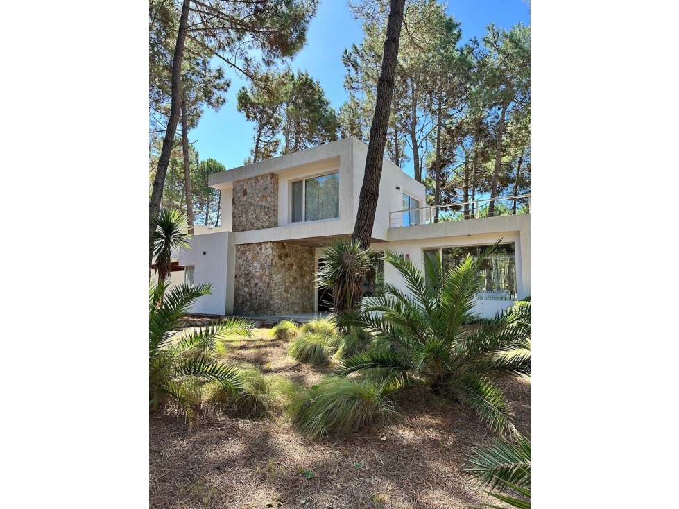 CASA EN VENTA VISTA EXCLUSIVA LAGUNA VILLA ROBLES ALBATROS 573 — foto 3