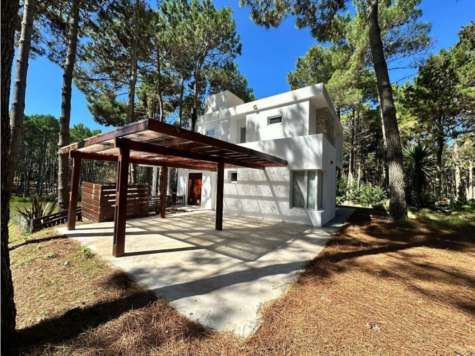 CASA EN VENTA VISTA EXCLUSIVA LAGUNA VILLA ROBLES ALBATROS 573 — foto 2