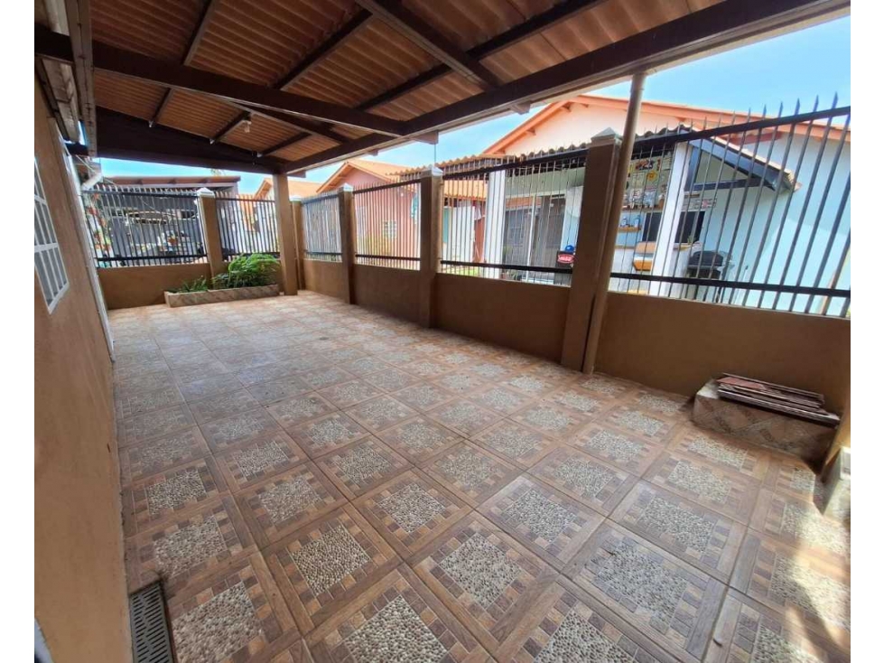 Casa en venta y alquiler Arboledas, La Chorrera (DR-J) - 2