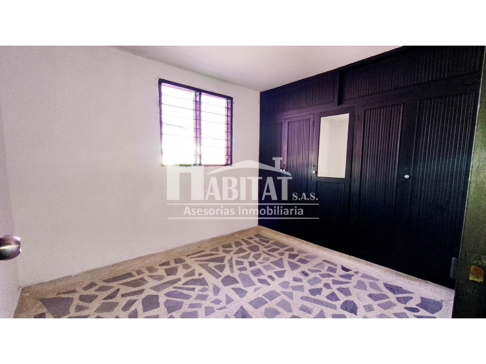 Casa en venta y arriendo con apartamento y locales, Centro Histórico, — foto 4