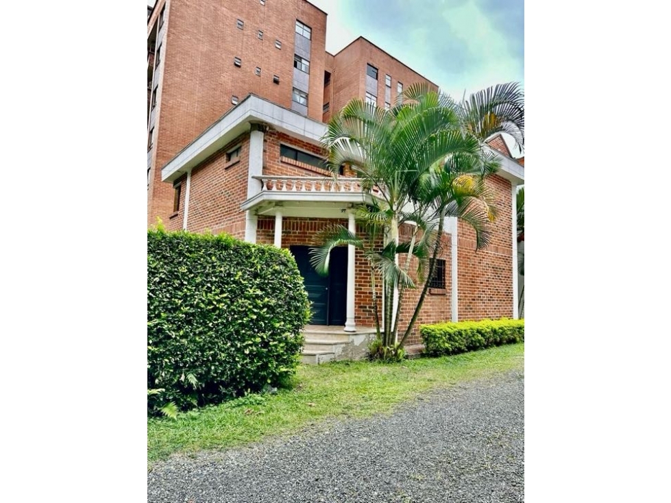 Casa en Arriendo Amoblada en Envigado — foto 2