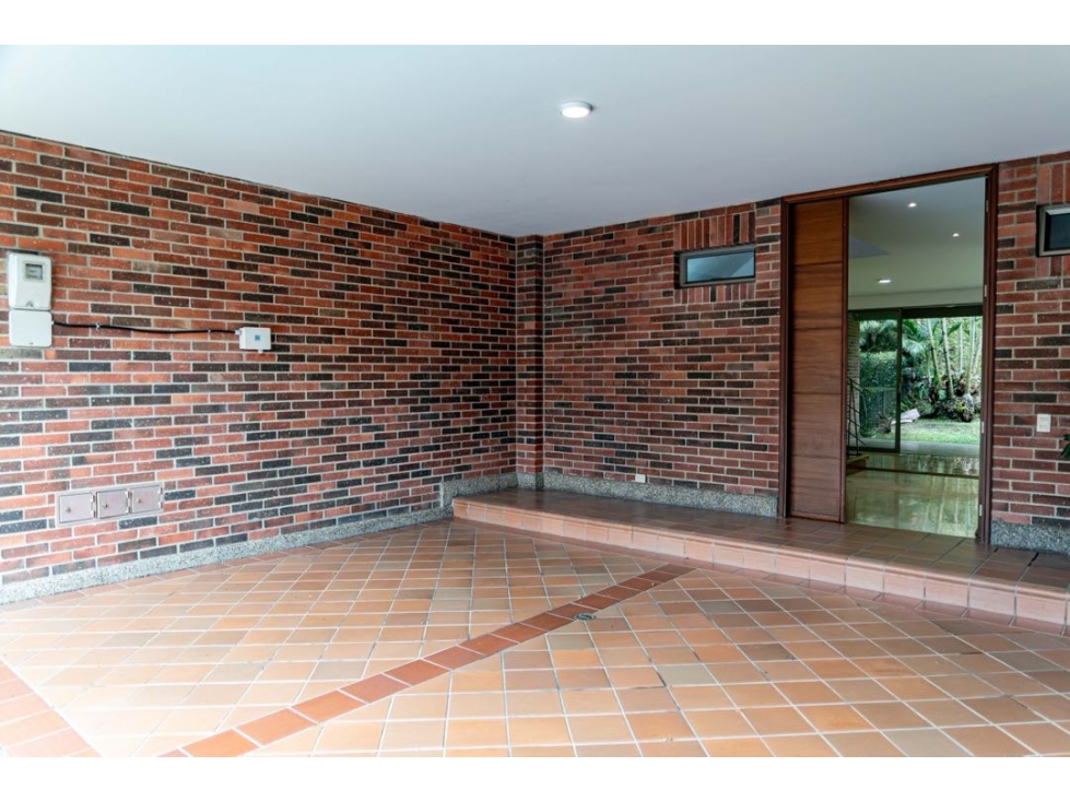 Casa en venta y renta con amplios espacios sector La cola del Zorro — foto 4