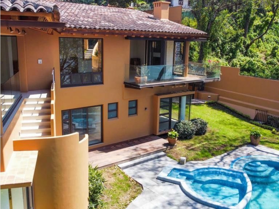 CASA EN VENTA EL MIRADOR VALLE DE BRAVO — foto 2